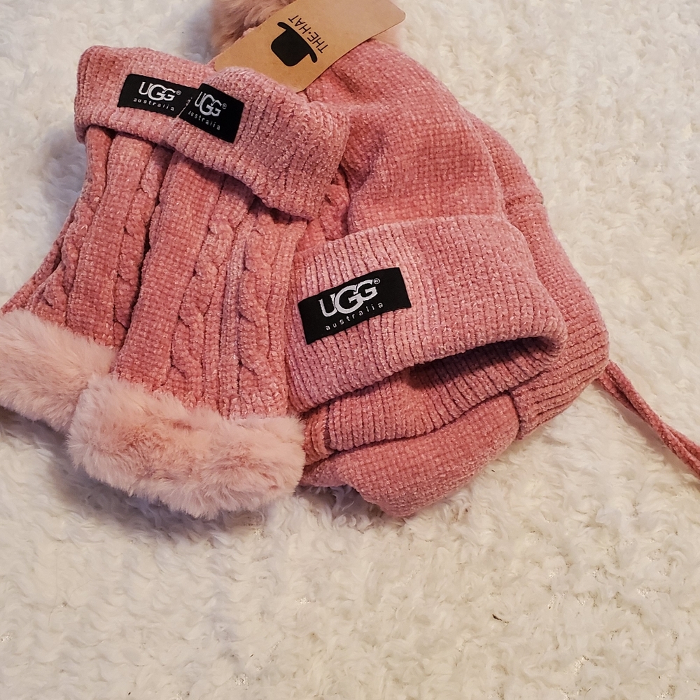 Hat and glove set
